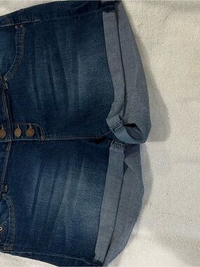 YMI Dark Indigo Boyfriend Jeans with Rolled Cuffs